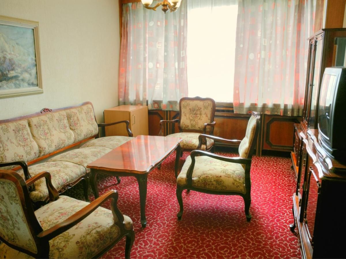 Отель Hotel Bulgaria Добрич-21